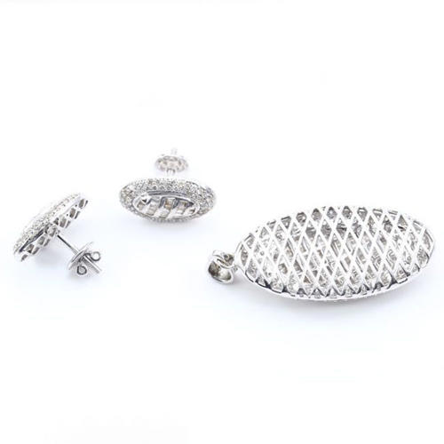 14 K White Gold Diamond Pendant Necklace & Earrings