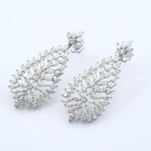14 K White Gold IGI Certified Designer Diamond Earrings