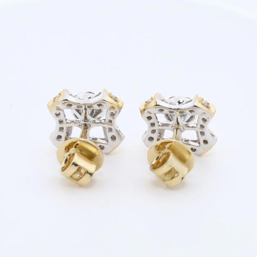 IGI Certified 18 K / 750 Yellow Gold Diamond Earring Studs