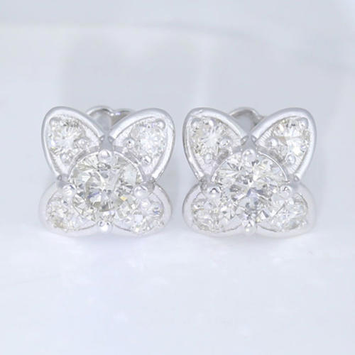 14 K / 585 White Gold Exclusive Solitaire Diamond Earrings