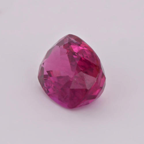LOTUS Certified 2.22 ct. FUCHSIA FLOWER Ruby - MOZAMBIQUE
