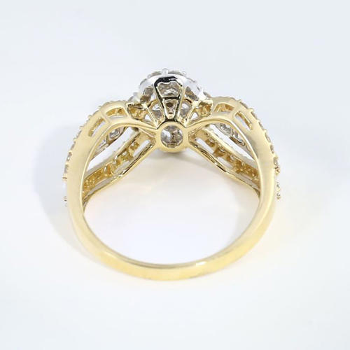 18K/750 Yellow Gold IGI Certified Designer Diamond Ring