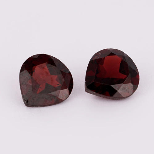 4.24 ct. Pair of Red Garnets - AFRICA