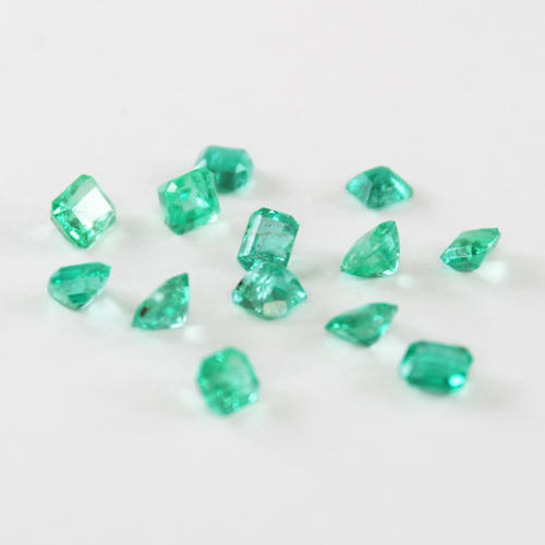 3.65 ct. Emerald Lot - COLOMBIA