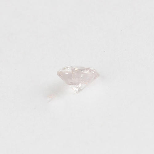 IGI Cert. 0.10 ct. Diamond - Faint Pink - I 2 UNTREATED